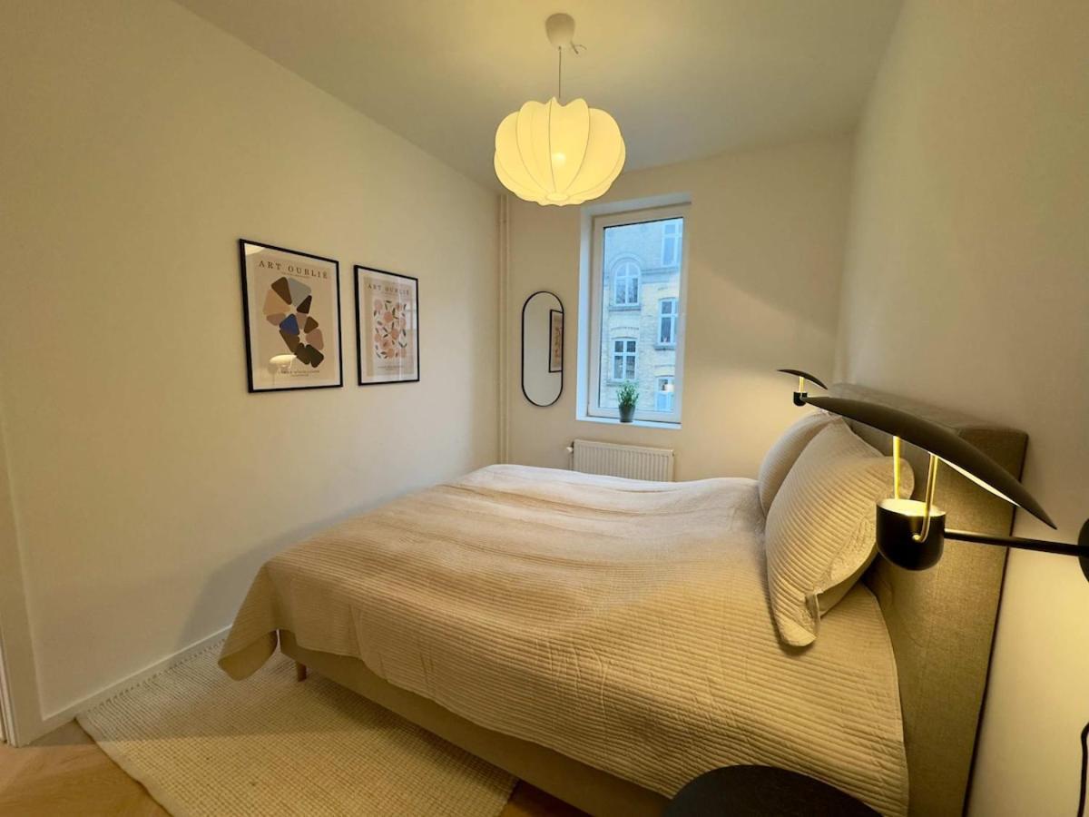 Newly Renovated 2br With Large Balcony Appartement